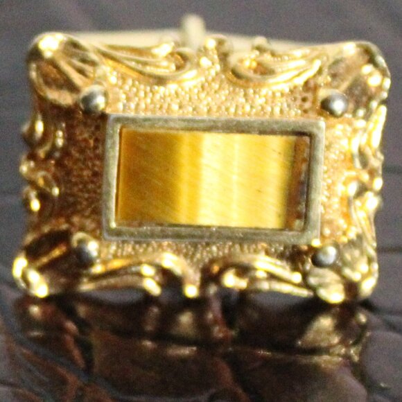 1970s Gold Tone Cuff Links Ornate Baroque Revival Style Vintage - Picture 3 of 8